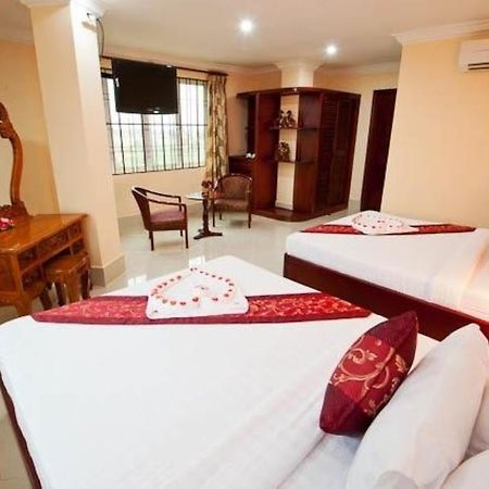 Mittapheap Hotel 캄폿 외부 사진